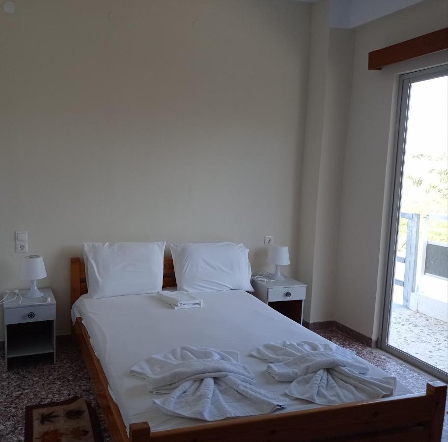 Panorama Apartment Pitsidia Exterior photo